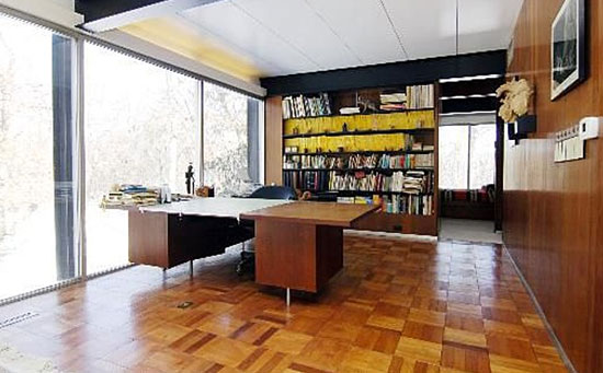 1960s Jack Viks-designed modernist property in Lake Forest, Illinois, USA