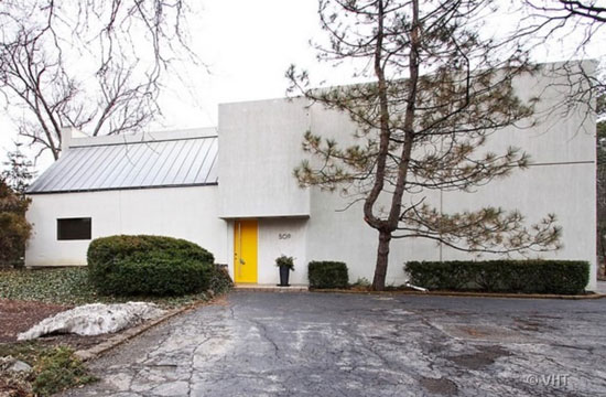 1930s modernist house and studio in Prospect Heights, Illinois, USA