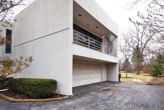 1930s modernist house and studio in Prospect Heights, Illinois, USA