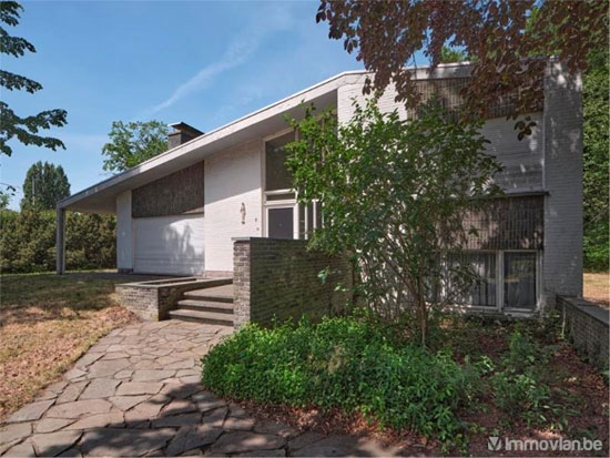 1960s modern renovation project in Berendrecht, Belgium