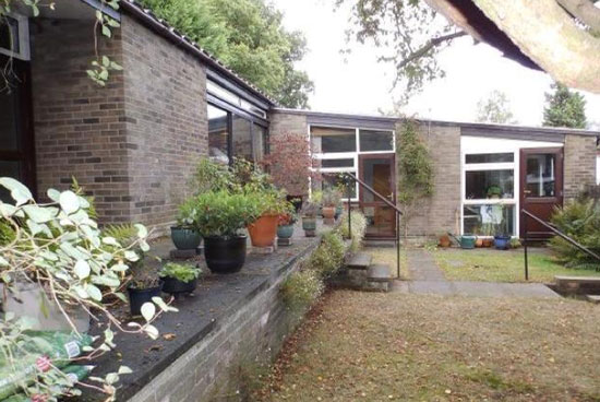 On the market: 1960s midcentury modern single-storey property in Ipswich, Suffolk