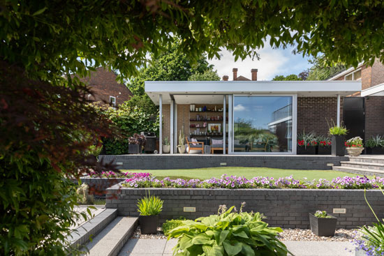 1960s midcentury modern house in Loughton, Essex