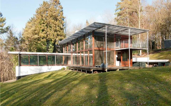 Niall McLaughlin-designed Jacob's Ladder modernist property in  Chinnor, Oxfordshire