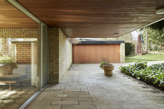 1960s Jack Bonnington Ferrum House in Harpenden, Hertfordshire