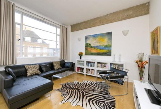 Two-bedroom apartment in the art deco Wallis Building, St John’s Wood, London NW8