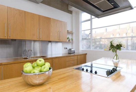 Two-bedroom apartment in the art deco Wallis Building, St John’s Wood, London NW8