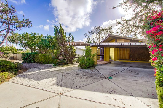 1960s Loch Crane-designed midcentury modern property in La Jolla, California, USA