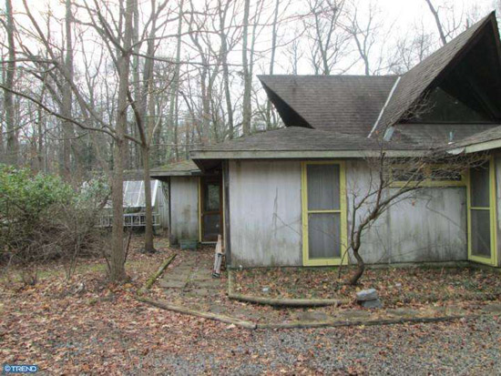 1960s Louis Kahn-designed Clever House in Cherry Hill, New Jersey, USA
