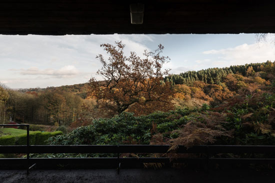 1950s Kenneth Proctor modern house in Holymoorside, Derbyshire