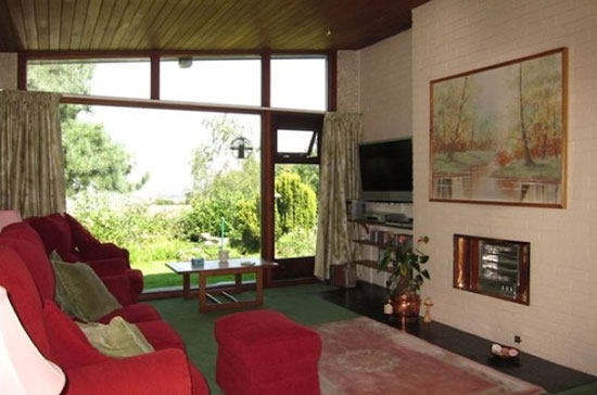 kent3 On the market: 1960s architect-designed midcentury-style property in Gravesend, Kent