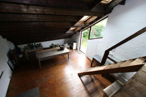 kil5 Robert Steedman-designed Calderstone House in East Kilbride, Lanarkshire