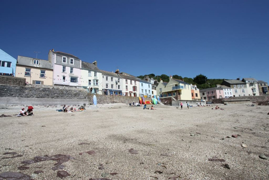 Airbnb find: 1960s modernist property in Kingsand, Cornwall