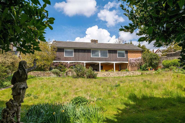 1960s Wycliffe Stutchbury midcentury modern house in Lewes, East Sussex