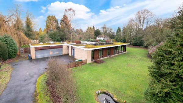 1970s modern house in Sudbrooke, Lincolnshire