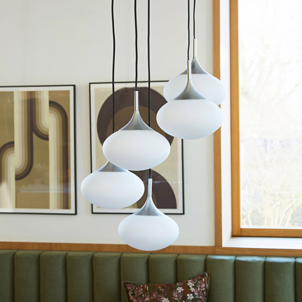 1970s-inspired hanging lamp cluster at La Redoute