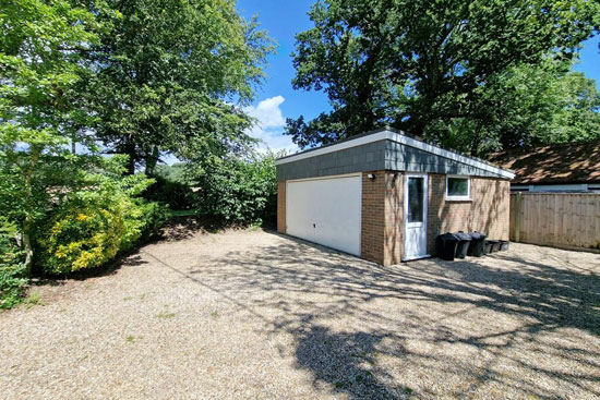 1960s Malcolm Macdonald midcentury modern house in Lymington, Hampshire