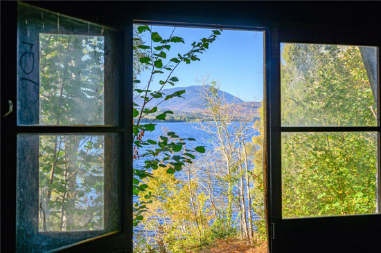 1970s Loch Tummel House in Strathtummel, Perthshire, Scotland