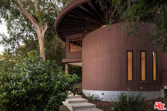 The Foster House by John Lautner in Sherman Oaks, California, USA