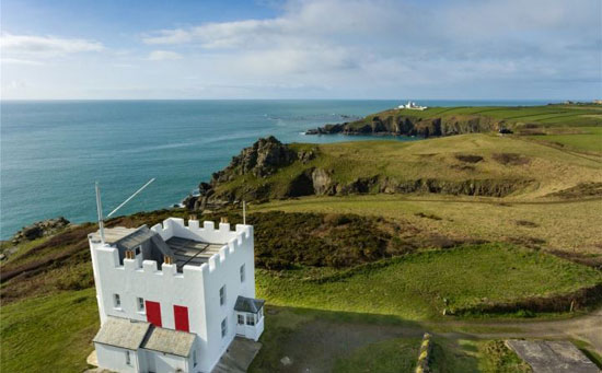 Coastal isolation: Lloyd's Signal Station on the Lizard Peninsula, Cornwall