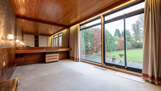 1970s modern house in Sudbrooke, Lincolnshire