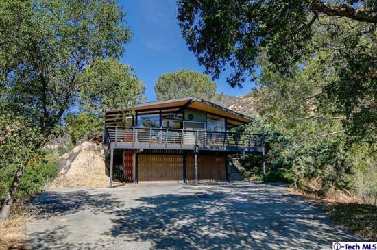 1950s William L. Duquette-designed midcentury property in Altadena, California, USA
