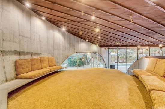 1960s modernism: John Lautner-designed Tolstoy House in Alta Loma, California, USA