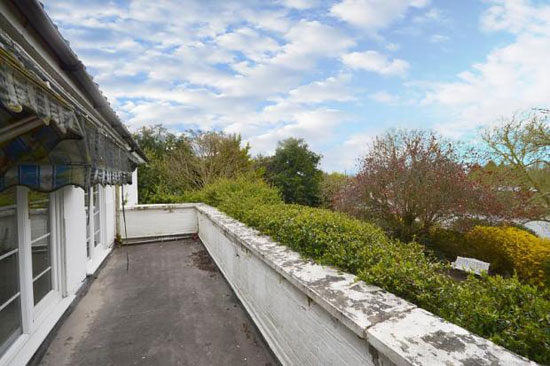 Four-bedroom 1930s art deco property in Laleham, Surrey