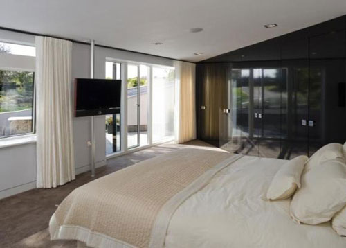 lam4 Marsh Grochowski-designed four-bedroomed contemporary property in Lambley, Nottinghamshire