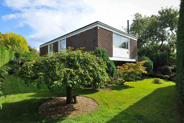 1960s modernism: Patrick O'Keefe-designed property in Langley, Kent