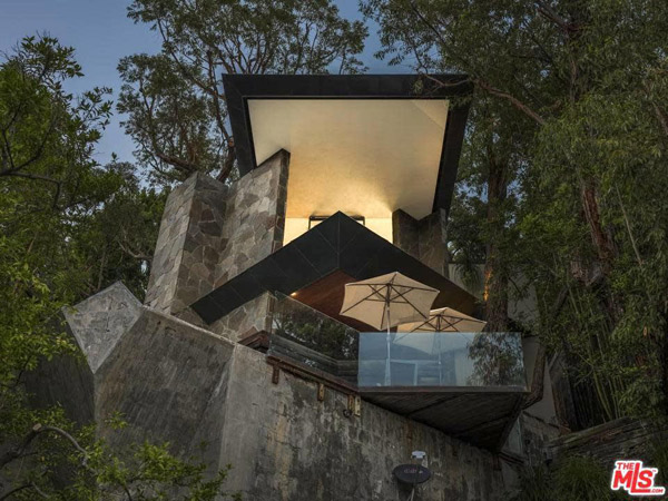 John Lautner?s 1960s Wolff Residence in Los Angeles, California, USA