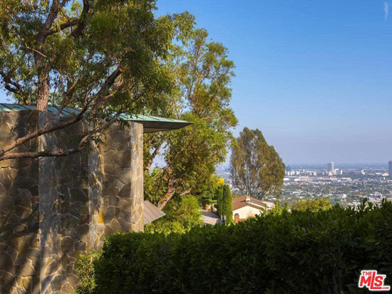 John Lautner’s 1960s Wolff Residence in Los Angeles, California USA