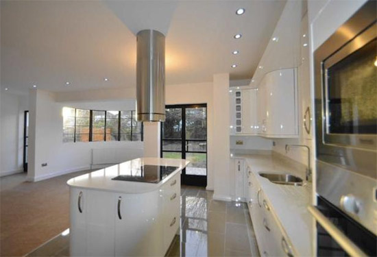 1930s art deco property in Leigh-On-Sea, Essex