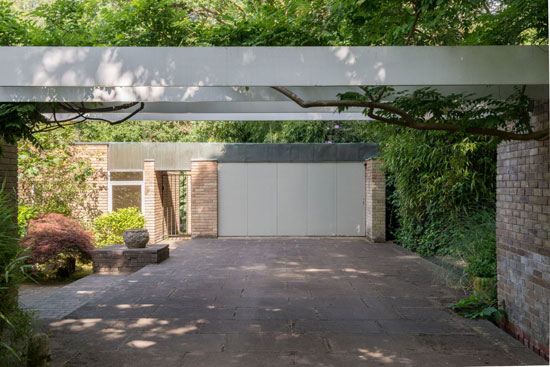 1960s Leslie Gooday-designed grade II-listed modernist property in St George's Hill, Weybridge, Surrey