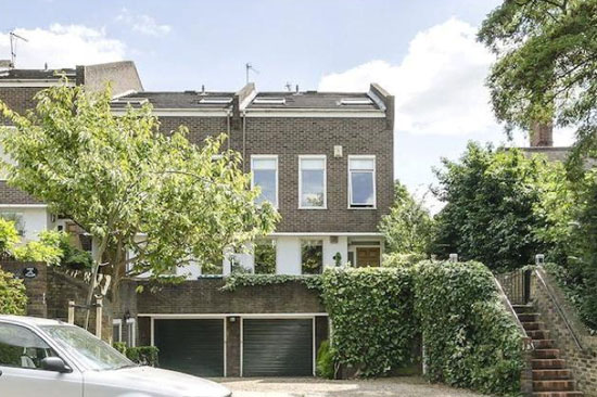 Ted Levy-designed three-bedroom modernist property in London NW3