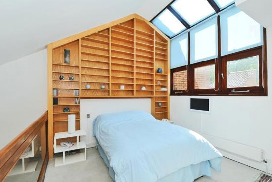 Ted Levy-designed one-bedroom townhouse in West Hill Park, London N6