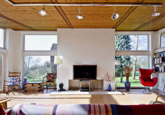 Four-bedroom 1960s midcentury modern property in Thorpe on the Hill, Lincolnshire