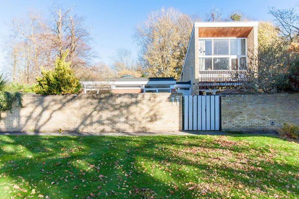 1960s midcentury modern property in Little Shelford, Cambridgeshire