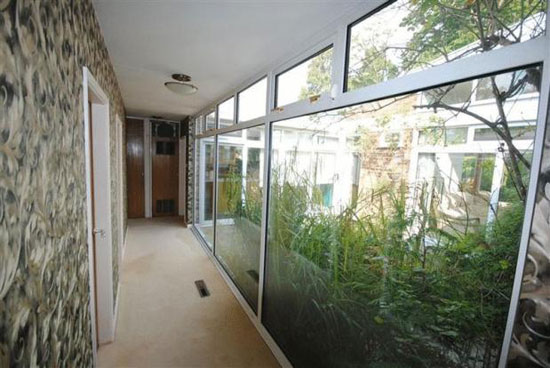 liv4 1980s four-bedroom modernist property in Liverpool, Merseyside