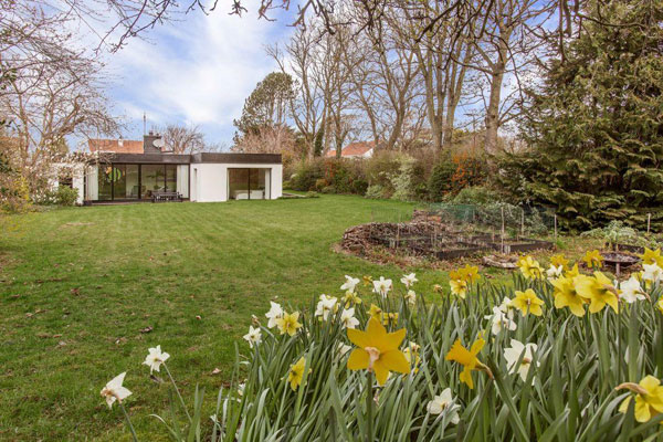 1960s David James Leslie modern house in Longniddry, East Lothian, Scotland