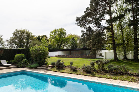 1960s Sir Philip Dowson midcentury modern house in Long Melford, Suffolk