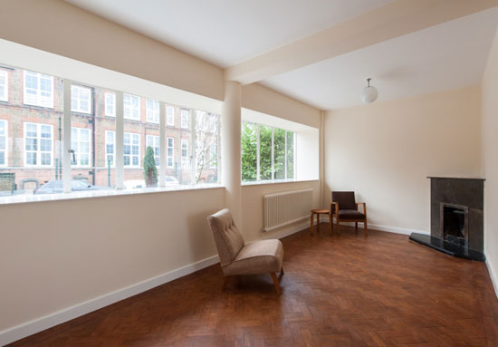 1930s Berthold Lubetkin-designed five-bedroom modernist property in London SE18