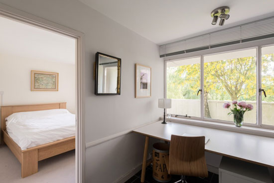 Two-bedroom apartment in the Berthold Lubetkin-designed grade I-listed Highpoint building in London N6