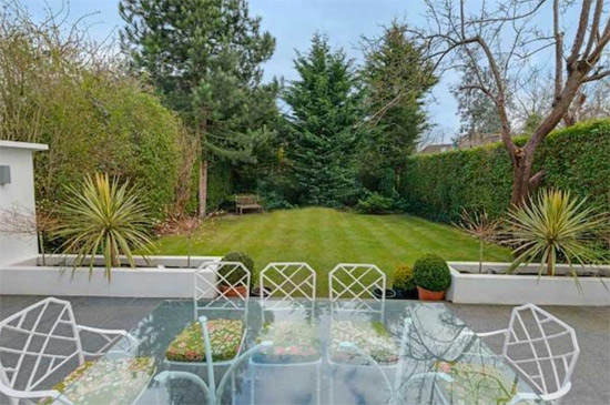 1930s grade II-listed art deco property in Hampstead Garden Suburb, London N2