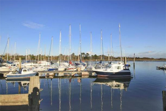 Five-bedroom contemporary modernist property in Lymington, Hampshire