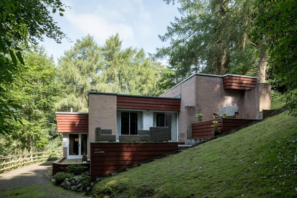 1960s Joseph Blackburn modern house in Melrose, Scottish Borders