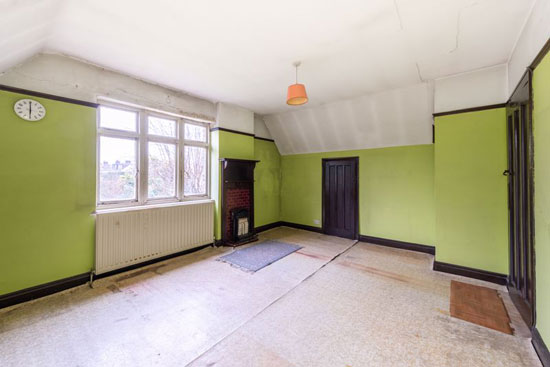 1920s Meadway estate time capsule in London N14