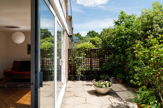 1960s midcentury modern house in London SW20