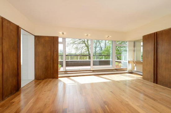 Five-bedroom modernist property in Highgate Ponds, London N6