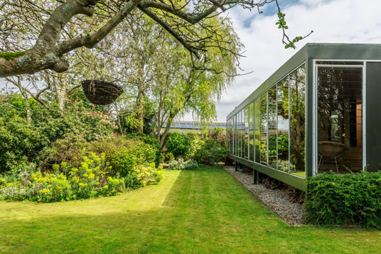 1960s Michael Manser modern house in Ashtead, Surrey