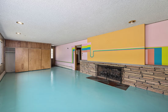 1950s midcentury modern time capsule in Eastpointe, Michigan, USA